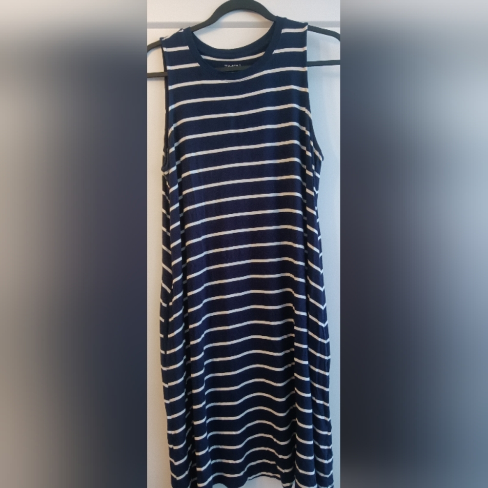 Time & Tru Sleeveless Sundress Size Medium 8/10